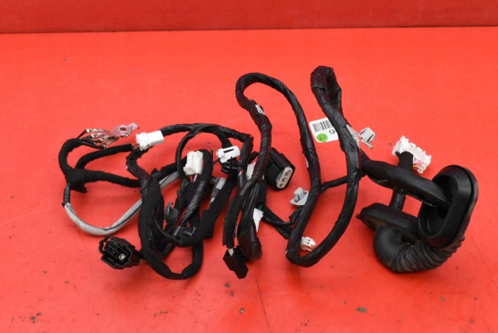 bundle wiring of the rear bonnet 91651-BE020 HYUNDAI KONA 2 II 23-25