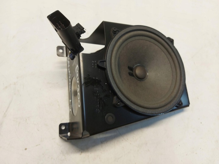 Mercedes EQV w447 V-klasa speaker boot left rear part