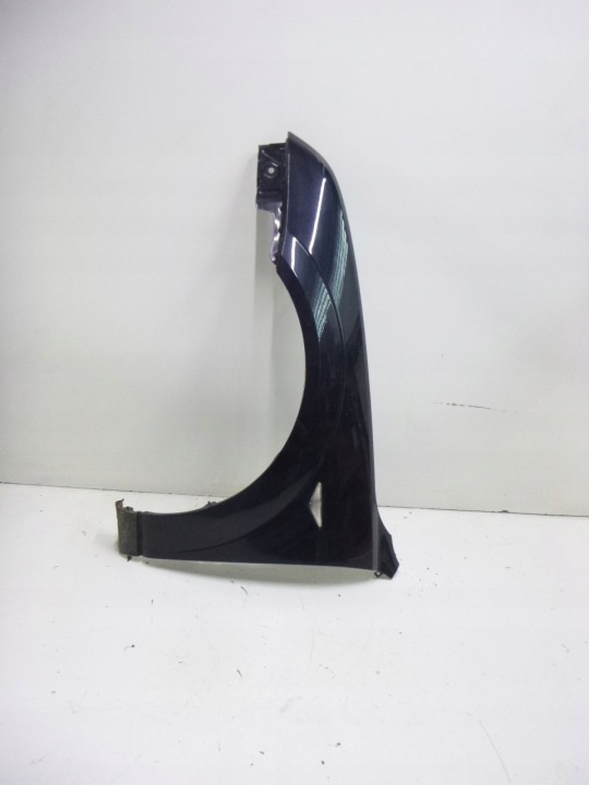 fender Ford Mondeo III 60 2002r.