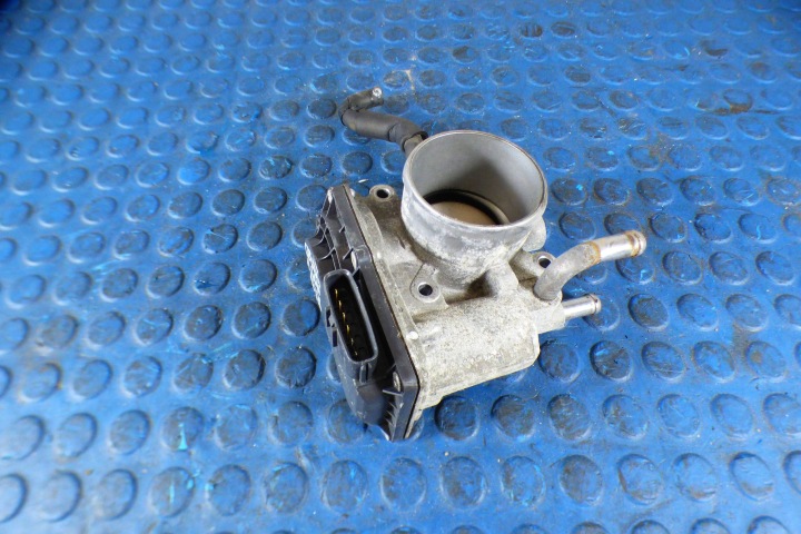 KIA Ceed II 1.6 GDI Valvola a farfalla 35100-2B300 st.BDB