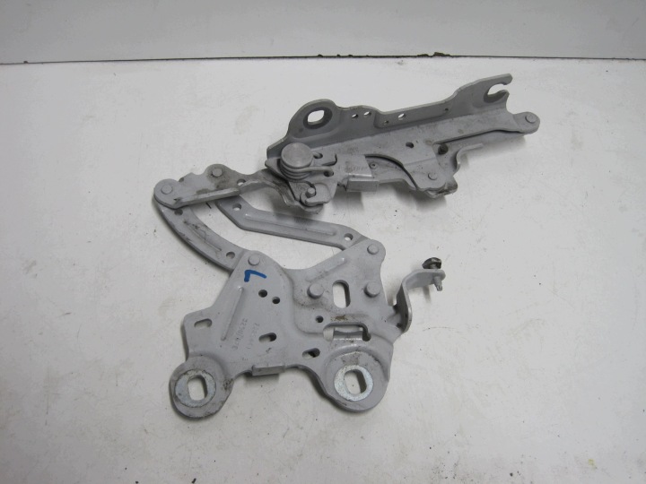 hinge bonnets left BMW X1 F48 7329441