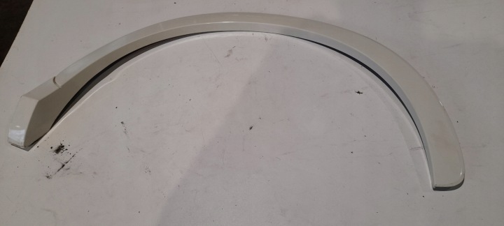 Leiste Schutzleiste des Kotflügels links heck AUDI Q3 8U0853817A