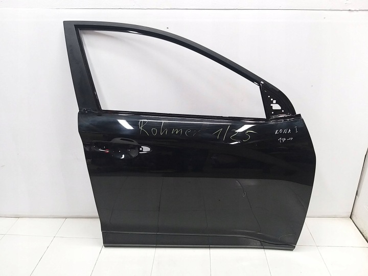 HYUNDAI KONA a 17-23 R. dvere pravý predok predné