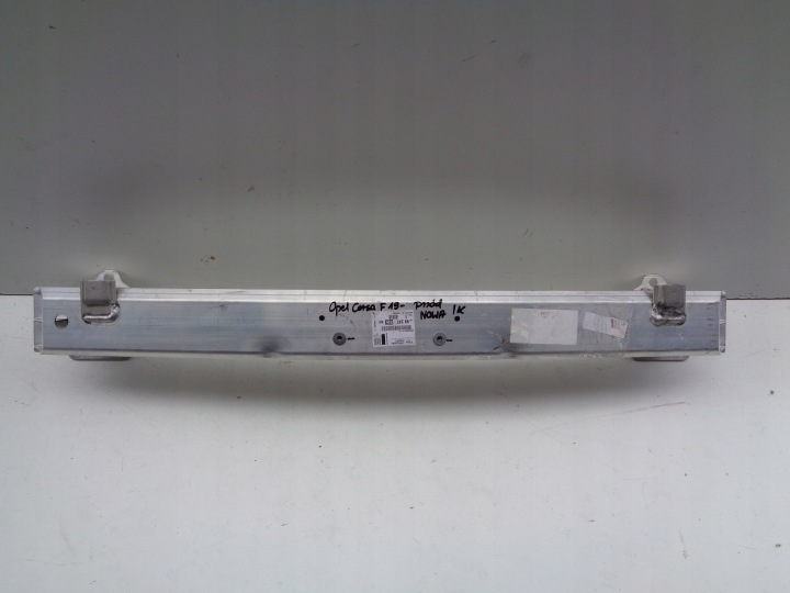 NO-WE-- Traverse Traverse pare choc Avant OPEL CORSA F 19- 208 II