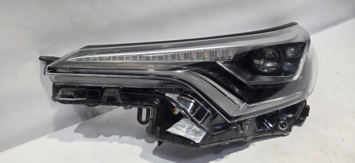 Licht links vorne FULL LED TOYOTA C-H CHR und 16-19 Original 81150-F4071