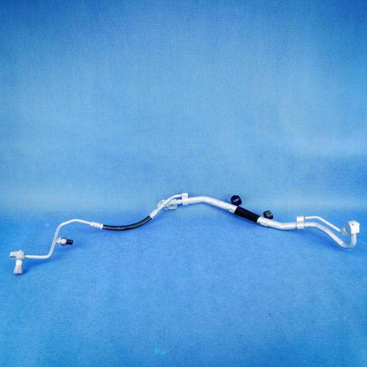 Tuyau flexible Conduit pieces tuyaux Climatisateur air conditionné BMW X5 G05 X6 G06 xDrive30d 64539496579 9496579