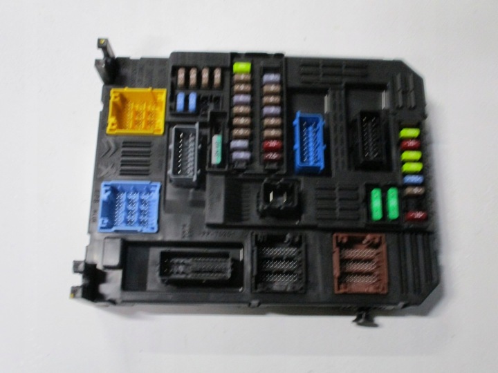 modul BSI CITROEN BERLINGO IV 9832880680