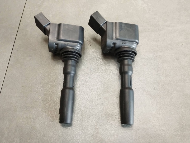 Volkswagen Golf VII 2X coil ignition 04E905110B