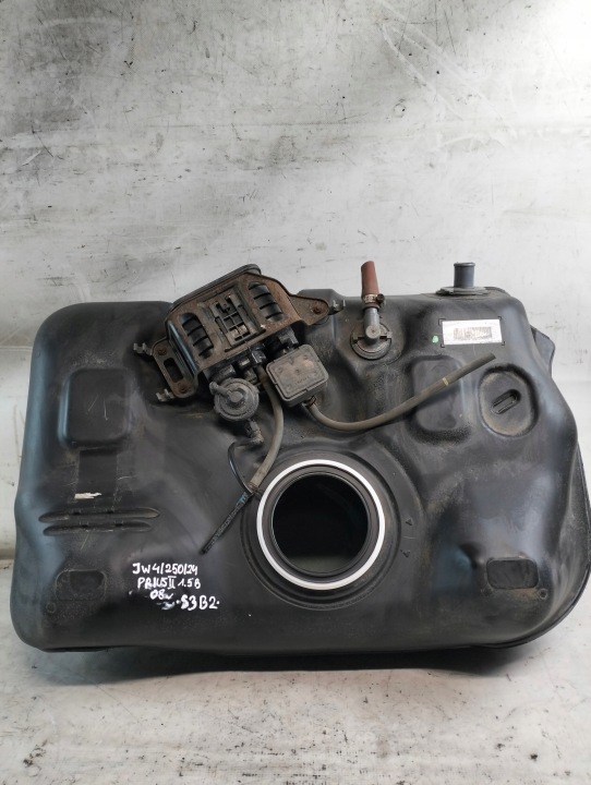 TOYOTA PRIUS 2 II 1.5 NHW20 spremnik rezervoar goriva
