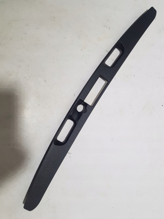 MERCEDES SLK R171 W171 Leiste Schutzleiste Blende Abdeckung heckklappe Kofferraum Türgriffe 1717500237