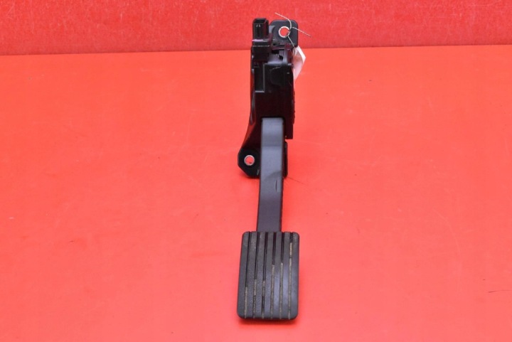 POTENCJOMETR gázpedál EU 1600A149 FIAT FULLBACK 2.4 JTD 154 KM 16-20