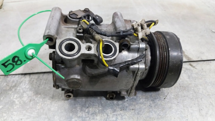 compressor compressor; of the air conditioning TRV090-3500 FORD FIESTA MK3 MK4 1.3 1.4