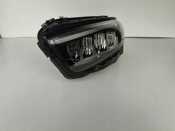 Licht links REFLEKTOR MERCEDES A-KLASA W177 22- LIFT FULL LED