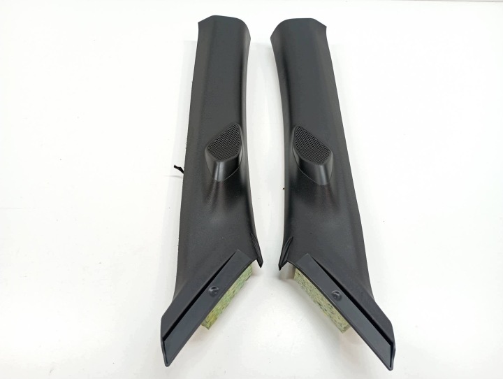 Kryt SLUPKA A ľavá pravá GT LINE KPL 98233048ZD 98233050ZD Peugeot 208 II
