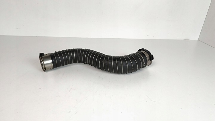 BMW 5 G30 G31 G38 8572858 hose of the intercooler wiring pipe B47D20A 2.0d