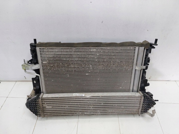 FORD KUGA MK2 ESCAPE 12r- 1.6 ECOBOOST radiatore VENTOLA KOMPLET