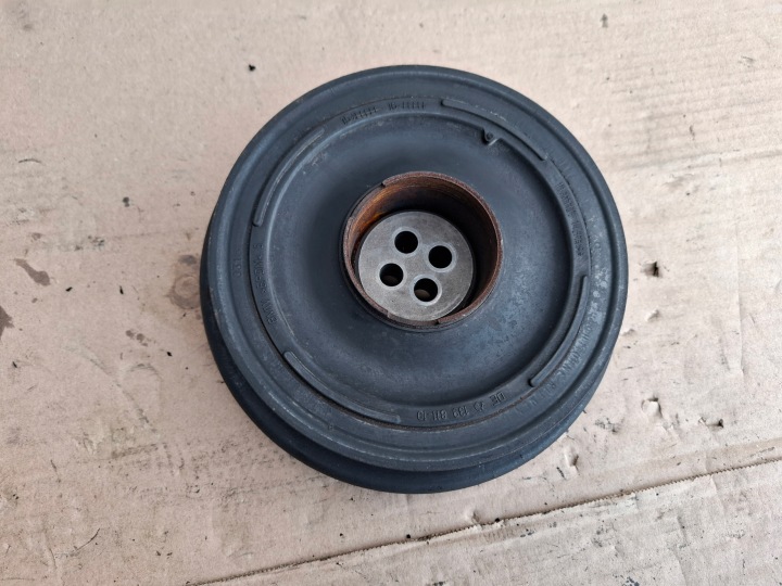 BMW F01 F07 F30 F10 F15 F25 3.0D N57 15r Puleggia TLUMIK DRGAN 8515002