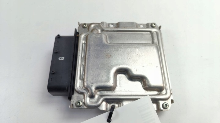 Computer DES MOTORS ECU 39111-03700 HYUNDAI I20