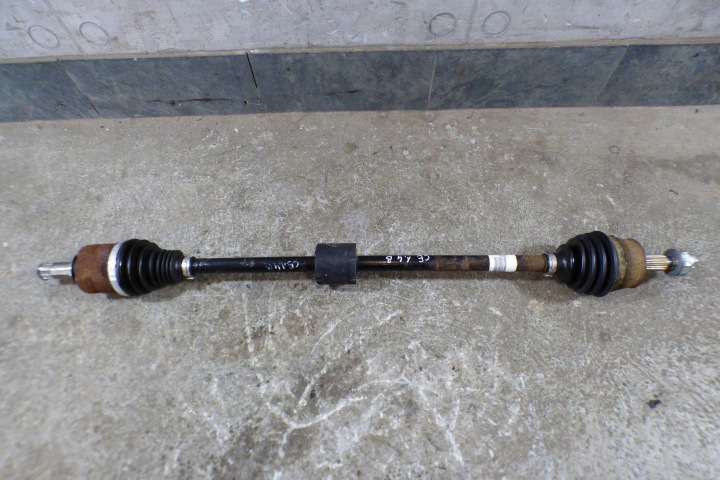 Opel Corsa E 1.4 B poloos napedowa pravá předek 13149830 st.BDB originál