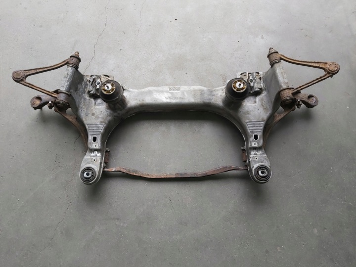 Ponte assale RINFORZO PARAURTI Anteriore JAGUAR XK XKR XK8 X100 4.0 V8