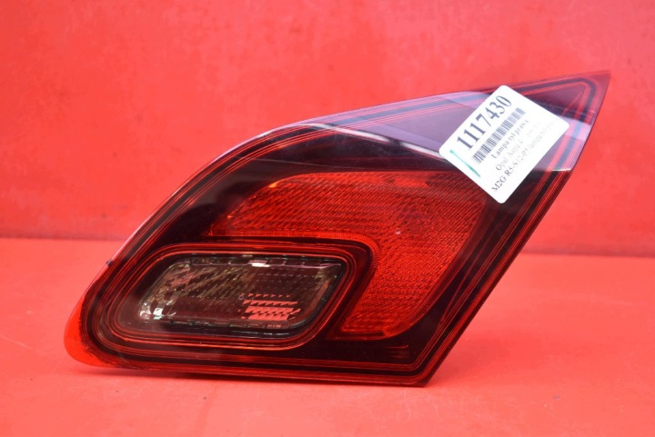 Licht rechts heck hinten OPEL ASTRA 4 IV J 5D HB 09-12