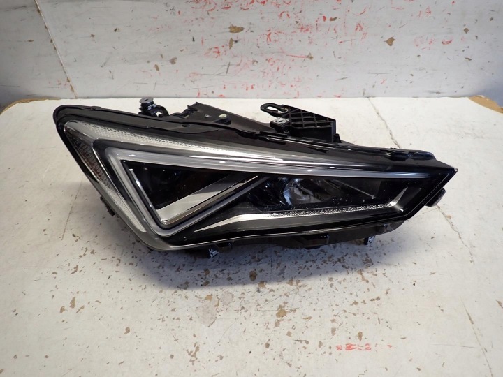lámpa eleje jobb SEAT LEON IV TARRACO FORMENTOR 2020- FULL LED 5FB941008J