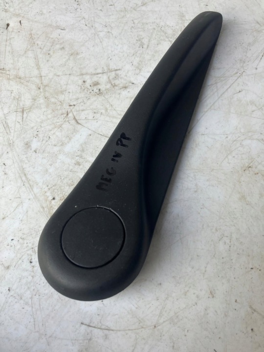 Handgriff Haltegriff REGULACJA SITZ rechts vorne RENAULT MEGANE IV