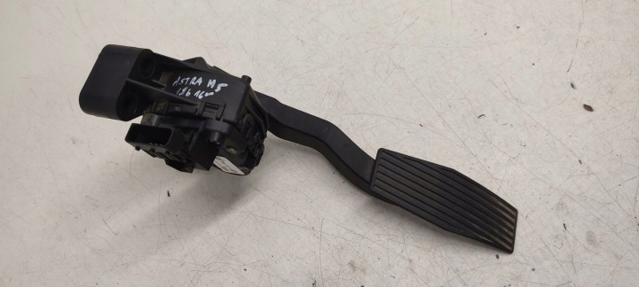 Pedal potenciometar gas Opel Astra H 1,8 16V kombi