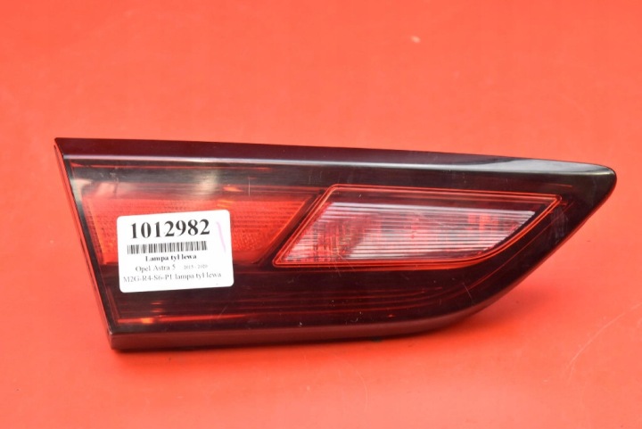 Licht links heck hinten 39032988 OPEL ASTRA 5 V K 1.4T 125 KM 15-20