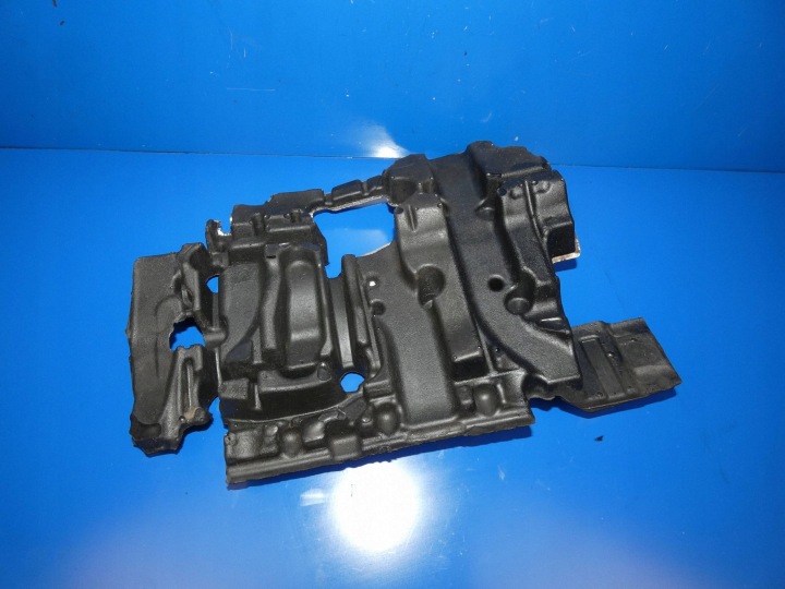 MERCEDES E KLASA W213 W205 W253 2.0 CDI Insonorizzazione copertura GREMBIALINA Motore