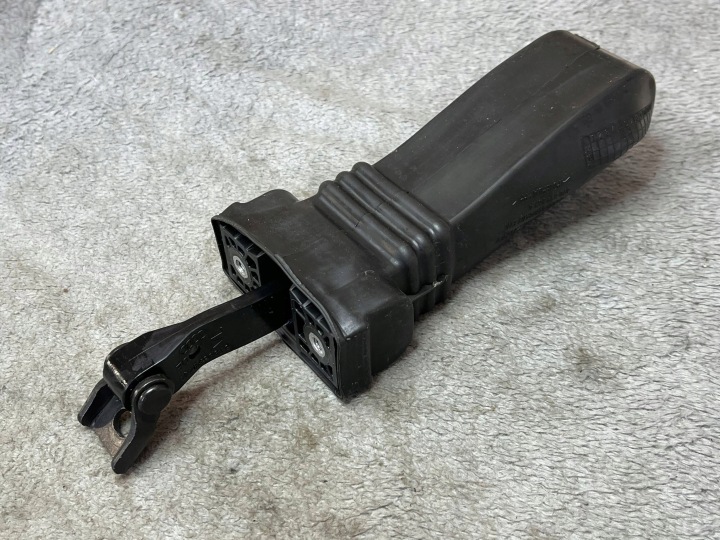 omezovač dveře przednich Audi A5 Sportback 8TA 8T8837249C
