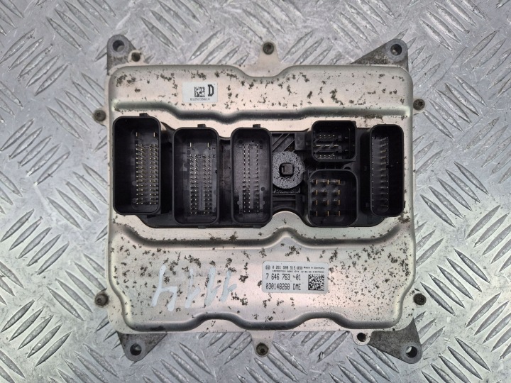 BMW X3 F25 20i control unit of the engine 7646763 N20B20A