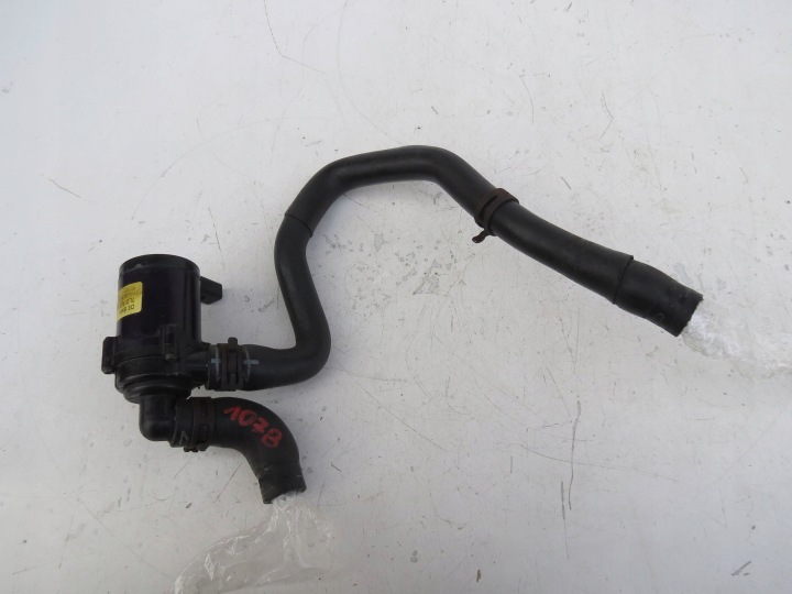Pompe Circulation d’eau PORSCHE CAYENNE et 7L5 4.8 V8 7L0965561K