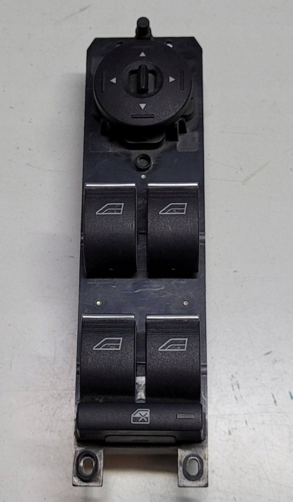 panel ovládania okna Ford Kuga II