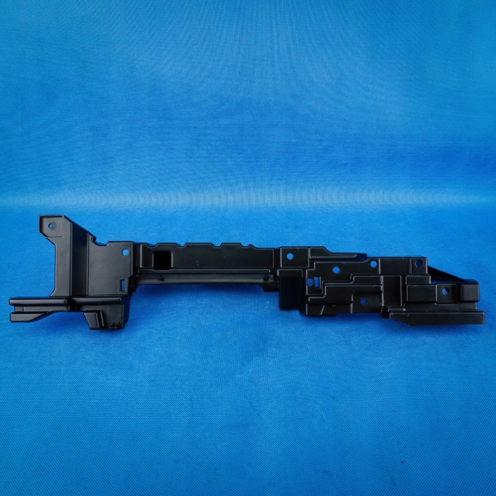 blende gehäuse blende abdeckung des bodens kofferraum rechts BMW X5 G05 51477438240 7438240