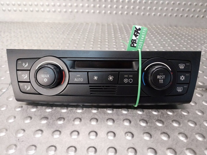 PANEL Bouches buses Climatisateur air conditionné 6961595 BMW E81 E82 E87 E88 E90 E91 E92 E93