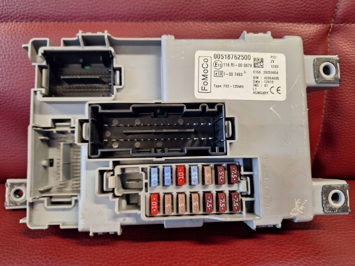 FORD KA II 2 MK2 1.2 BSI Module fusibles 28259654 00518762500