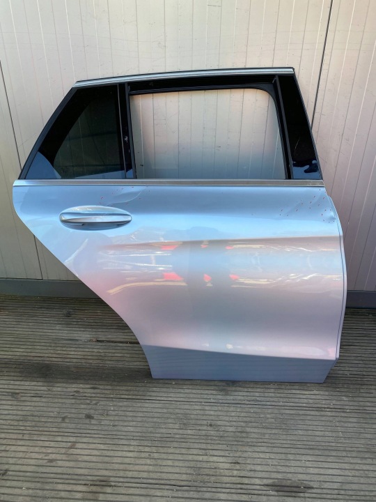 MERCEDES C W205 KOMBI Complets Portière Droite Arrière 988