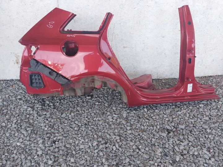 SEAT IBIZA IV 6J 08-17r práh sloupek B KOMBI blatník čtvrtka pravá záď