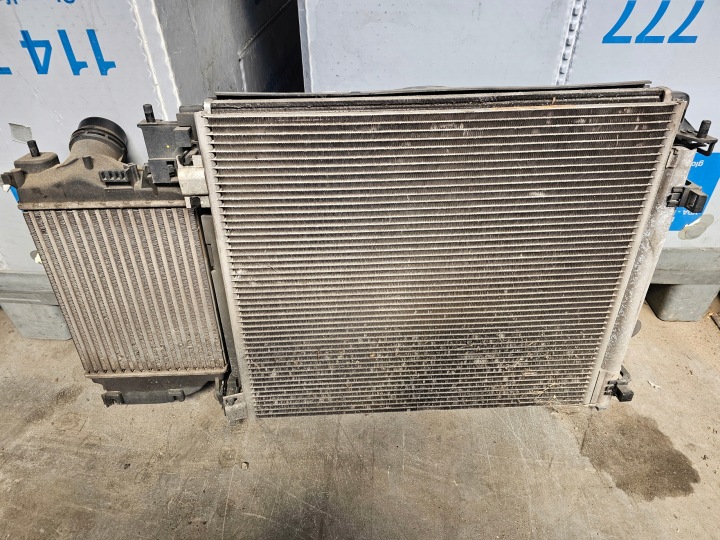 radiatore ventola radiatore intercooler KPL 1.2 TCE NISSAN QASHQAI J11 214814EA0A