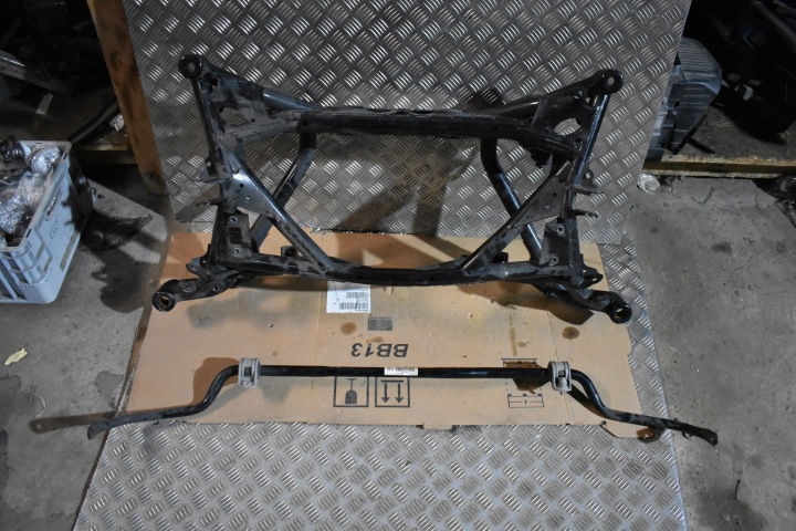 IDEALNY ASSALE DELLA SOSPENSIONE POSTERIORE STABILIZATOR KPL. BMW F82 F80 F87 1