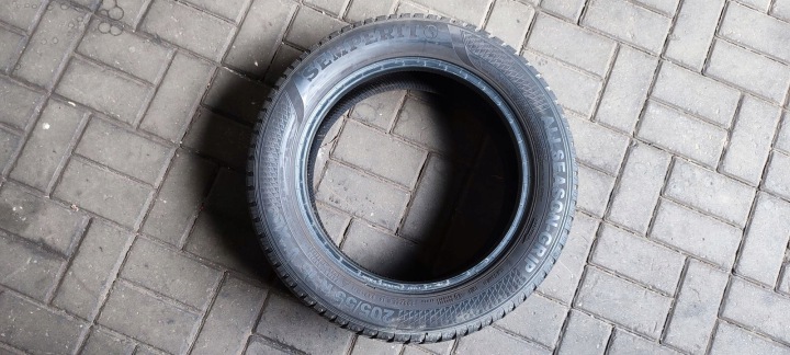 reifen wielosezonowa Semperit AllSeasonGrip 205/55R16 V XL