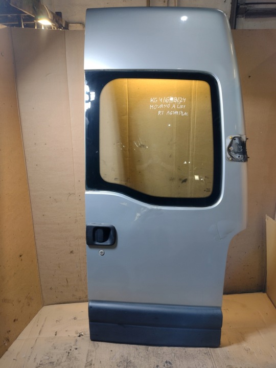dvere pravý zadok Opel Movano A lift