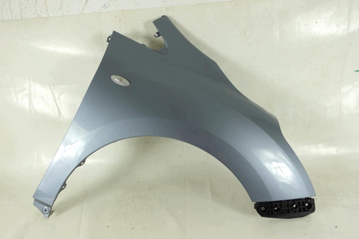 Aile Droite Avant Avant TOYOTA VERSO 09-13 8T4 2009-2013