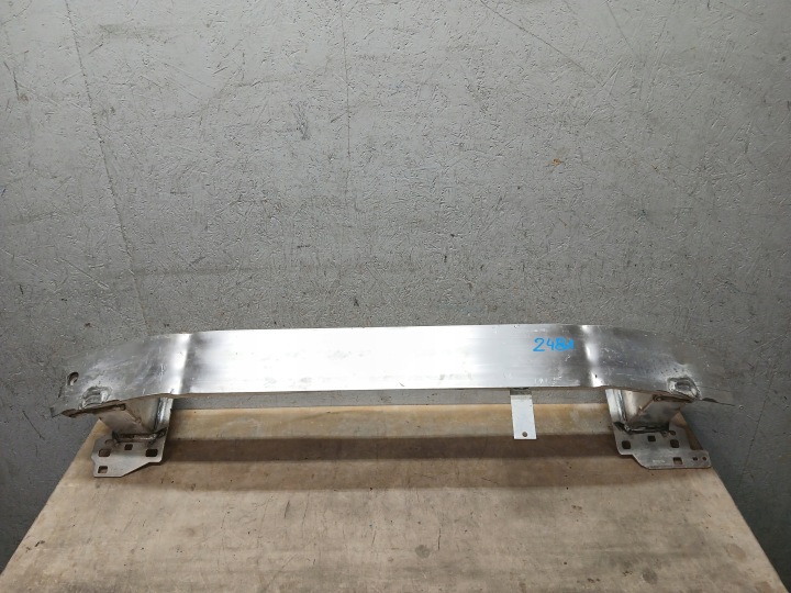 bumper support front AUDI Q3 83A807109
