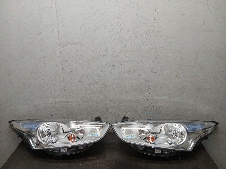 Licht Leuchte vorne rechts links FORD B MAX 12- AV11-13W029AF AV11-13W030AF