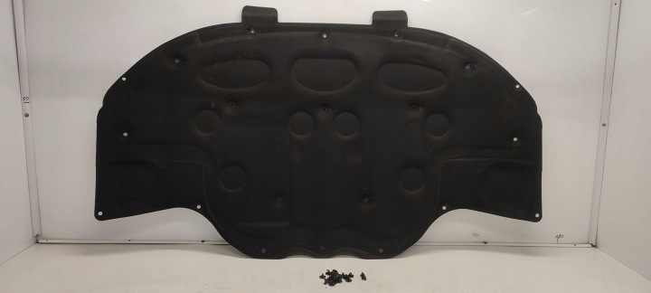 Schalldämmung der Kühlergrill Mercedes W204 2,2 CDI