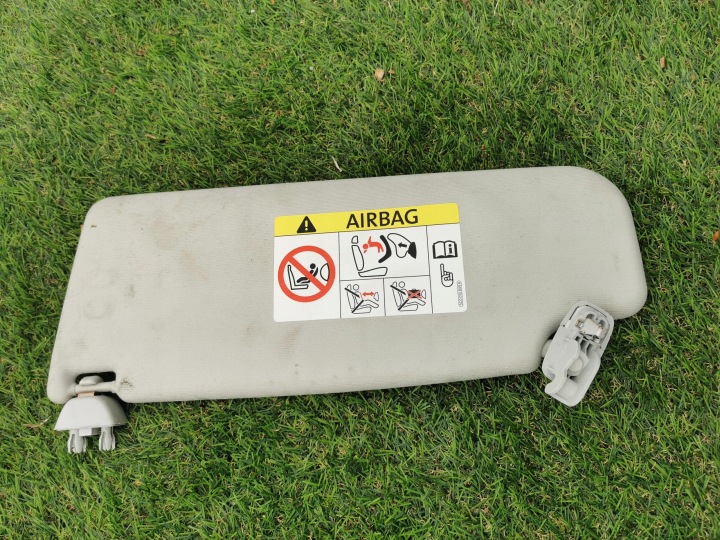 SKODA CITIGO VW UP! SEAT MII visor cover visor 1S0857552 1S0.857.552