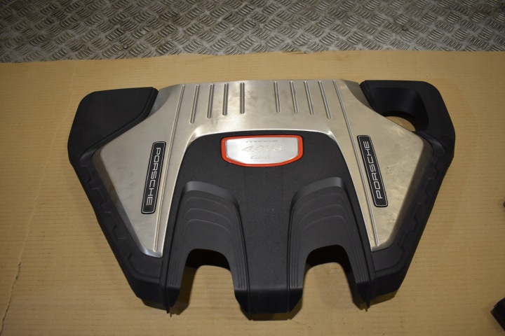 IDEALNA cover engine housing cover PORSCHE PANAMERA 971 4.0 V8 TURBO 1