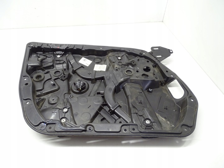window regulator left front left front MERCEDES W205 A2057226100